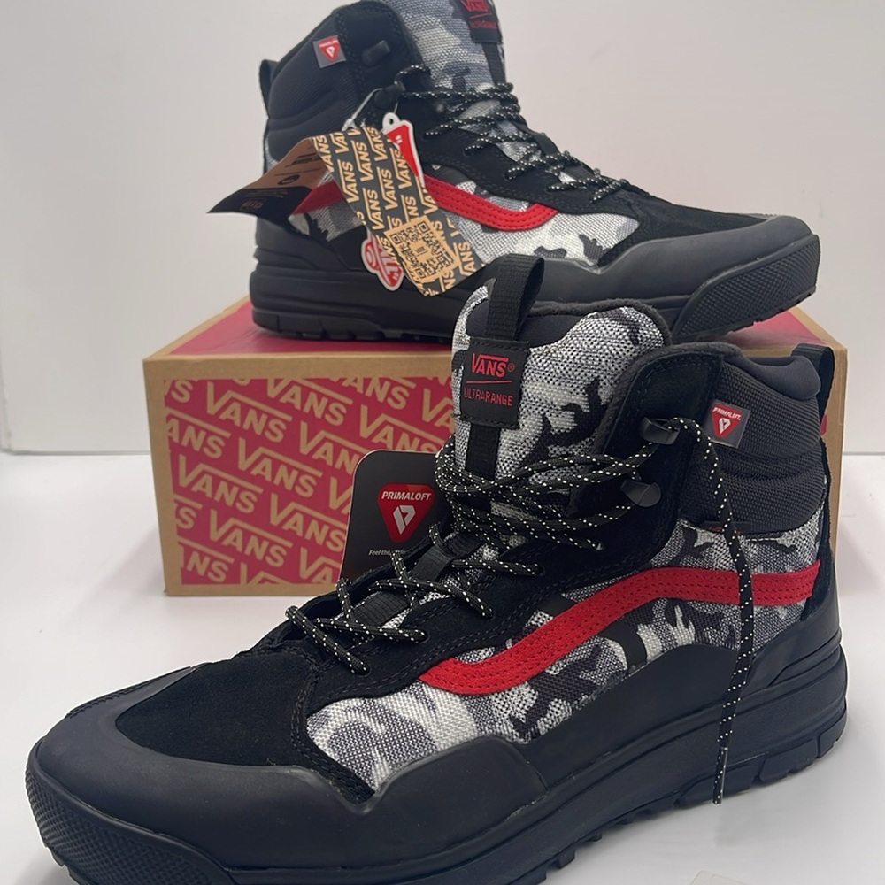 Vans Men’s Black Red High-Top Sneakers Boots Ultrarange Exo
Arctic Camo Black - Picture 13 of 16